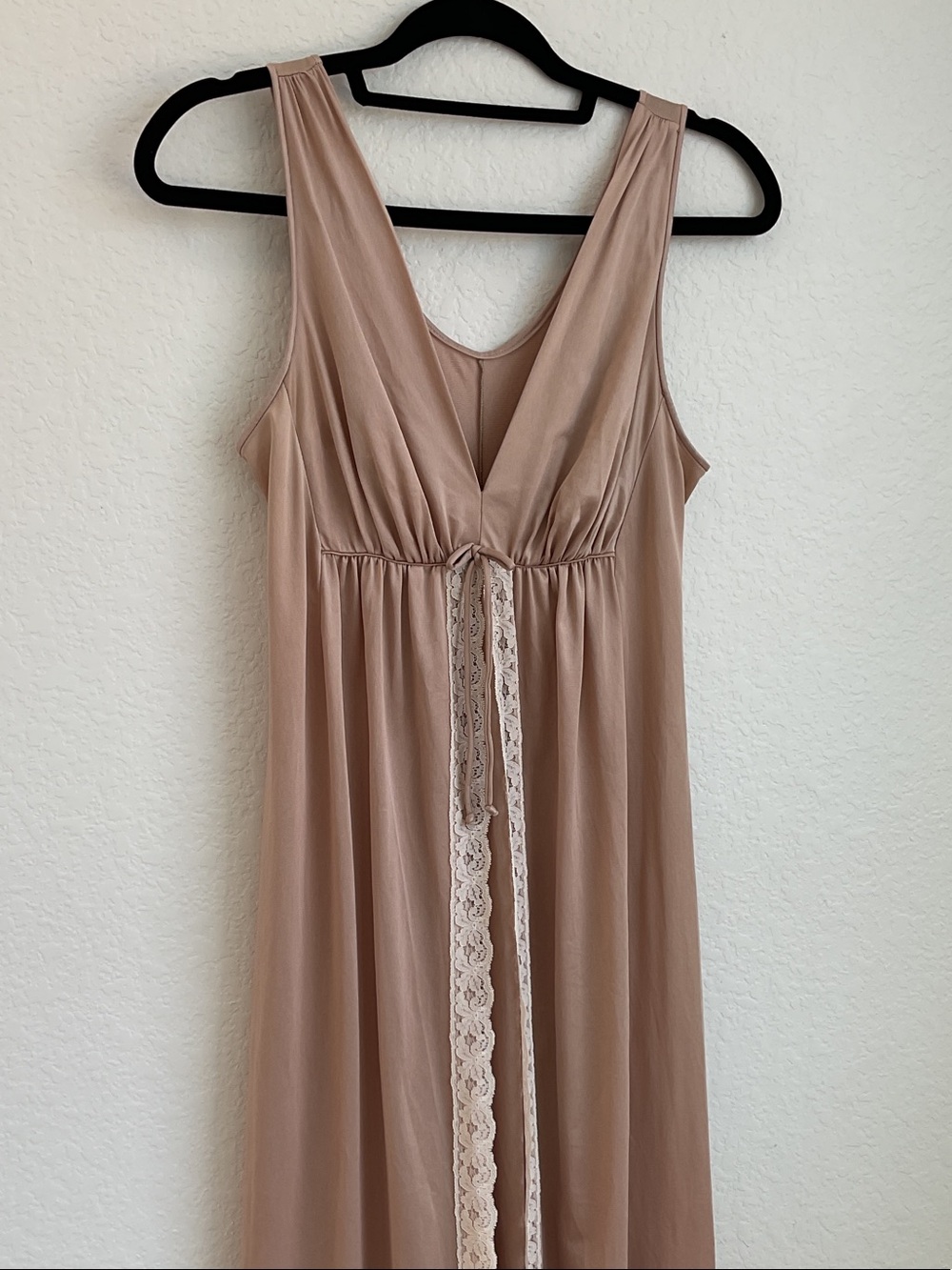 Vintage Texsheen Blush Lace-Trim Maxi Dress | small - Picture 3 of 16